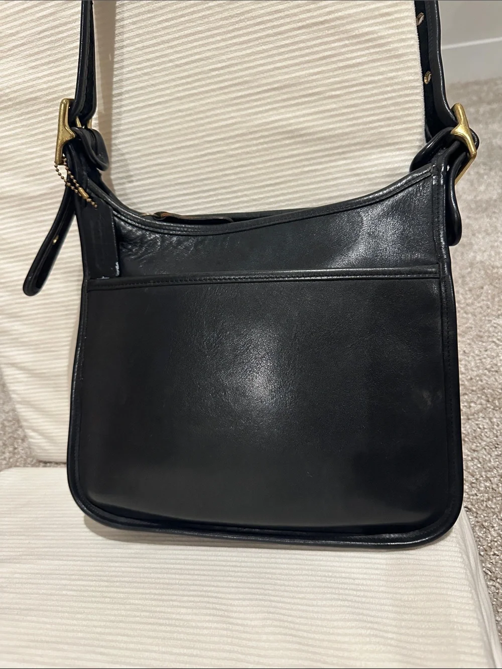 Vintage COACH Black Leather Legacy Zip Crossbody Shoulder Bag 9966 USA Creed